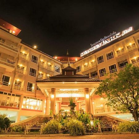 Kwan Ruen Park Hotel Nakhonratchasima Eksteriør billede