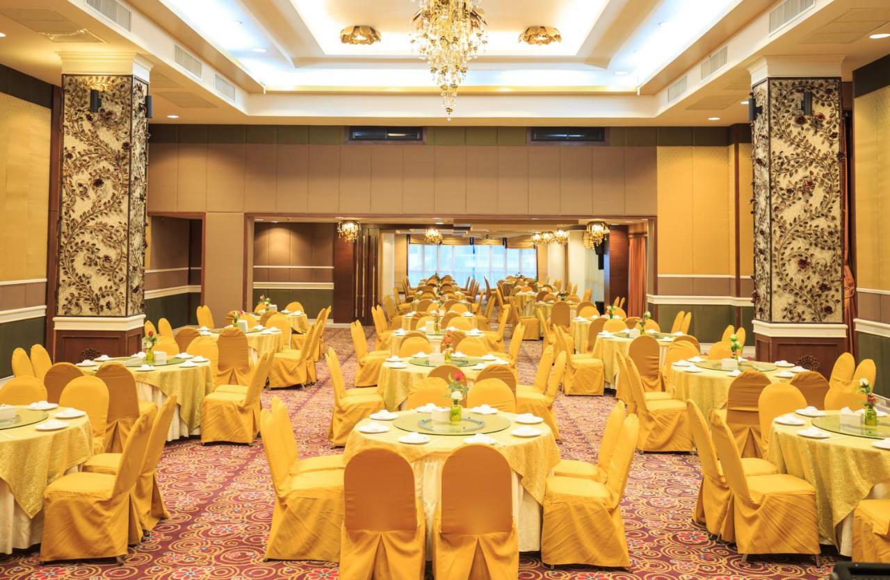 Kwan Ruen Park Hotel Nakhonratchasima Eksteriør billede
